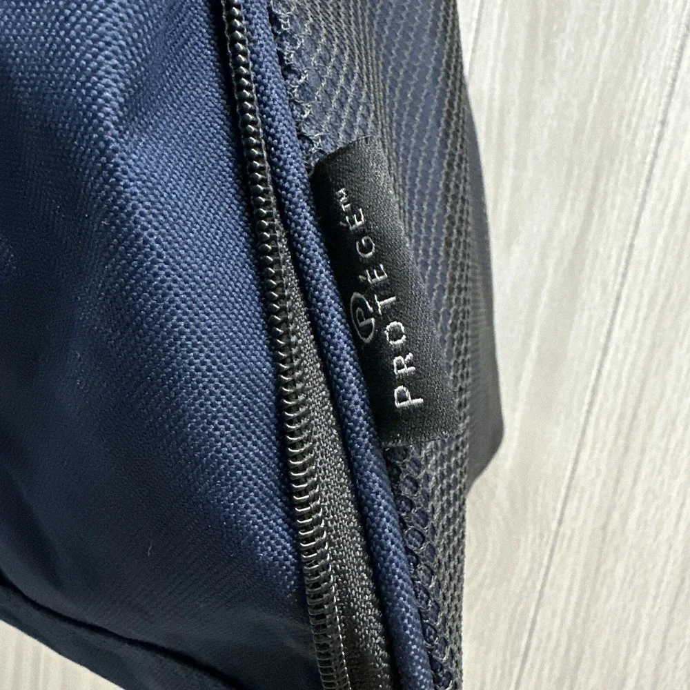PROTEGE Unisex Gym Duffle Travel Sport 23x8x12